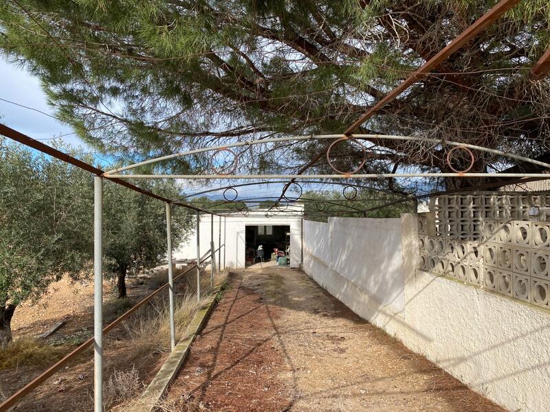2 Cuarto Casa de Campo en venta