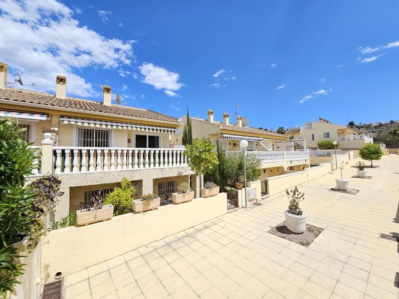2 bedroom Villa for sale