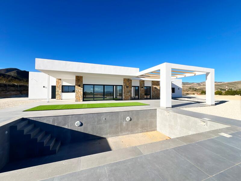 Villa til salg i La Romana, Alicante