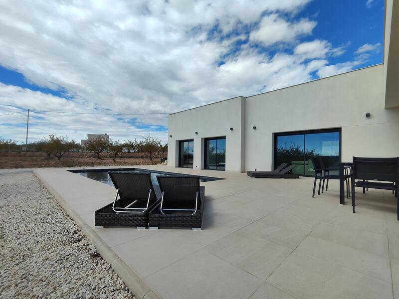 3 bedroom Villa for sale