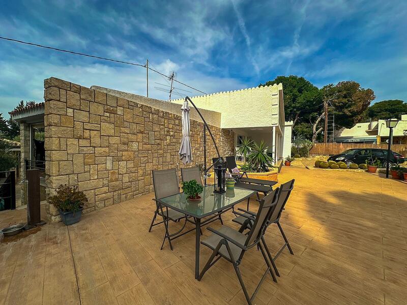 6 Schlafzimmer Villa zu verkaufen