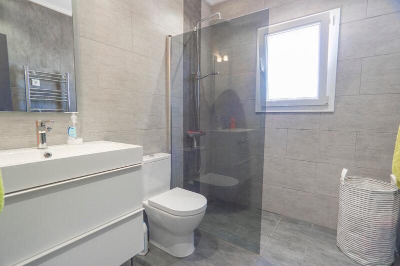 4 slaapkamer Villa Te koop