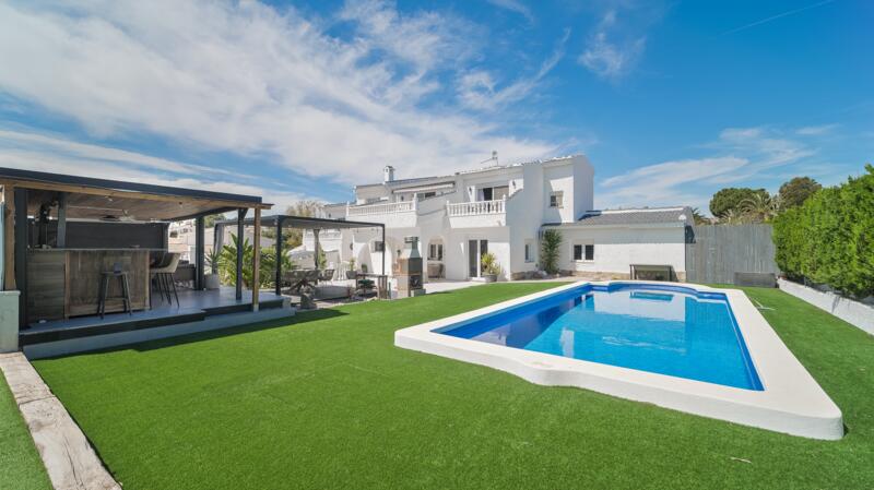 Villa til salg i Ciudad Quesada, Alicante