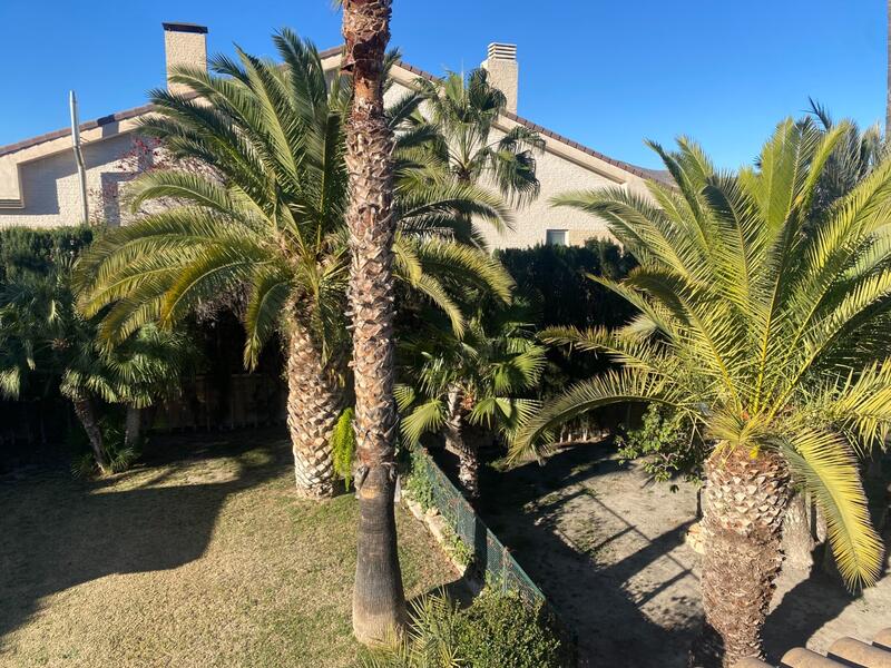 5 bedroom Villa for sale