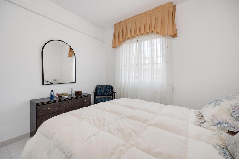2 bedroom Townhouse for sale