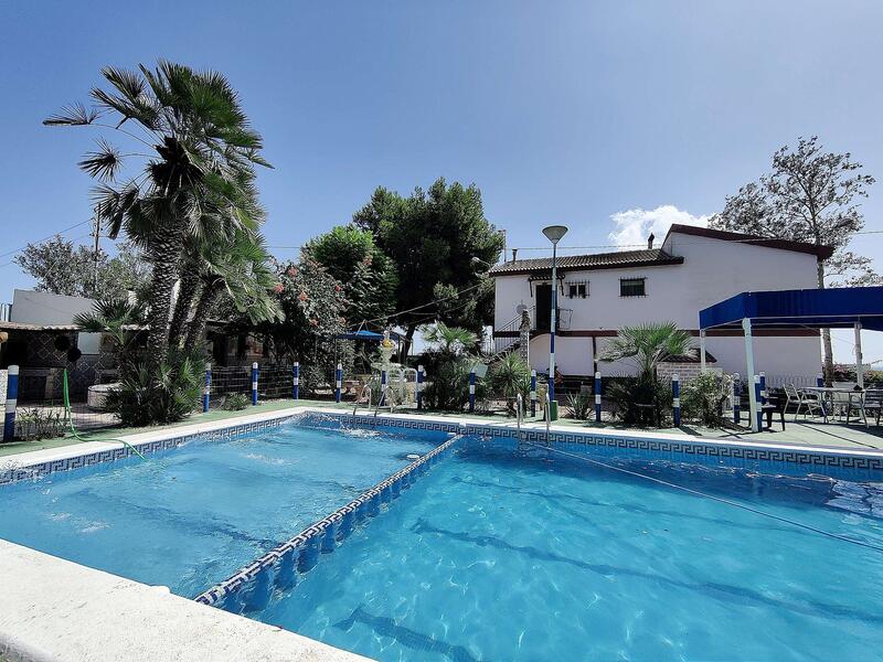 3 bedroom Country House for sale