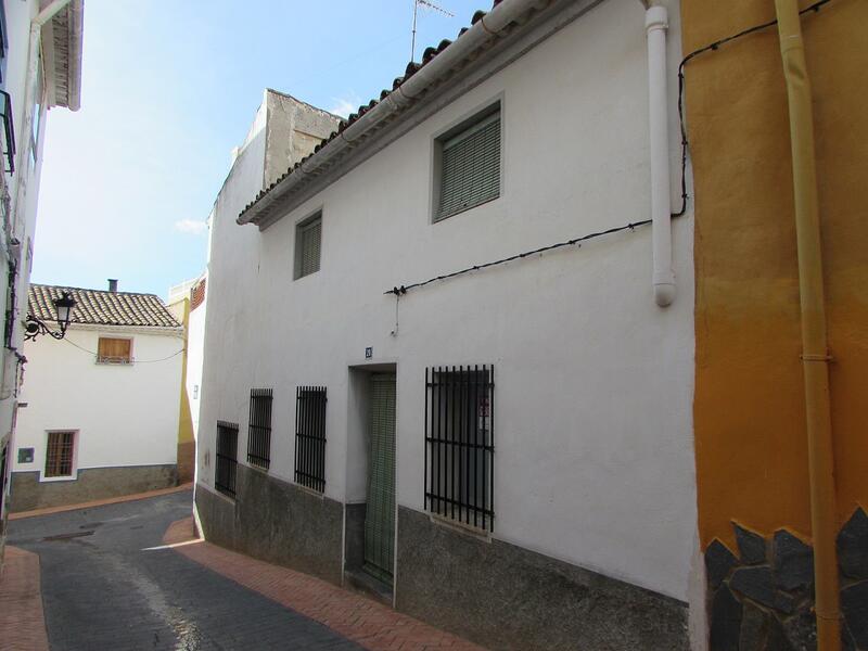 Townhouse for sale in Teresa de Cofrentes, Valencia