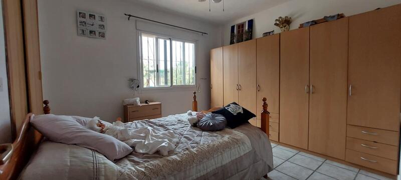 8 sovrum Villa till salu