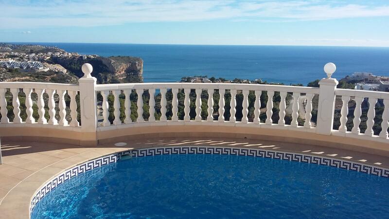 Villa til salgs i Benitachell, Alicante