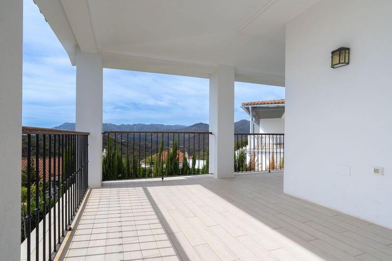 5 soverom Villa til salgs