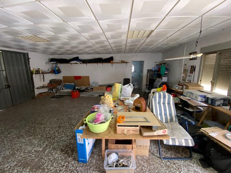 4 slaapkamer Gezinswoning Te koop
