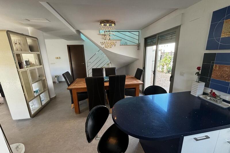3 sovrum Villa till salu