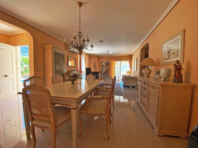 3 bedroom Villa for sale