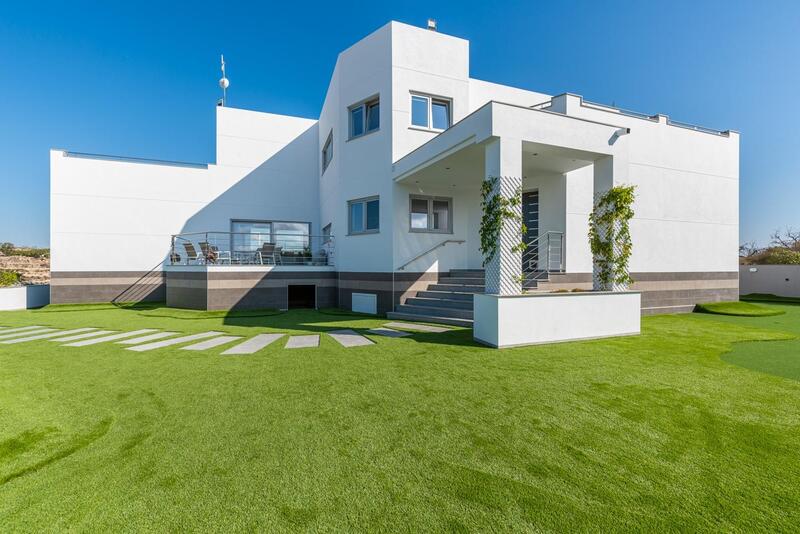 5 soverom Villa til salgs