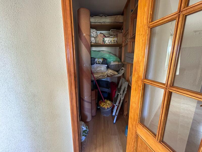 3 slaapkamer Gezinswoning Te koop