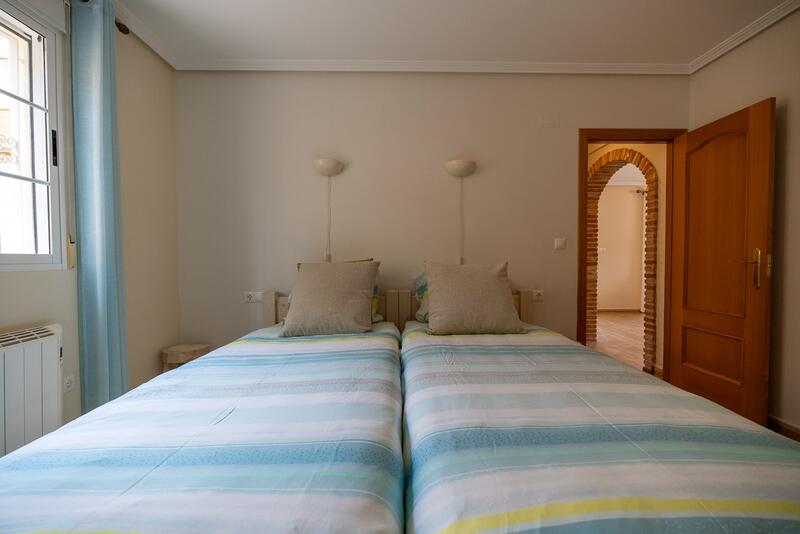 6 Cuarto Villa en venta