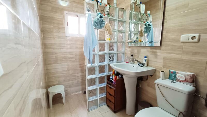 3 bedroom Townhouse for sale