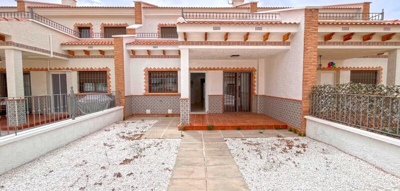 Adosado en venta en San Miguel de Salinas, Alicante