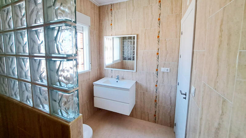 3 chambre Auberge à vendre