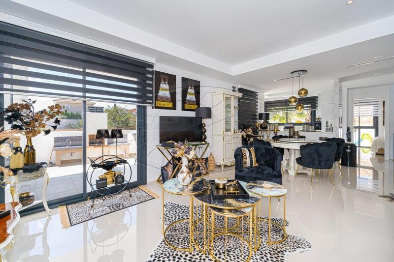 3 Cuarto Villa en venta