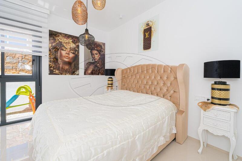 3 Cuarto Villa en venta