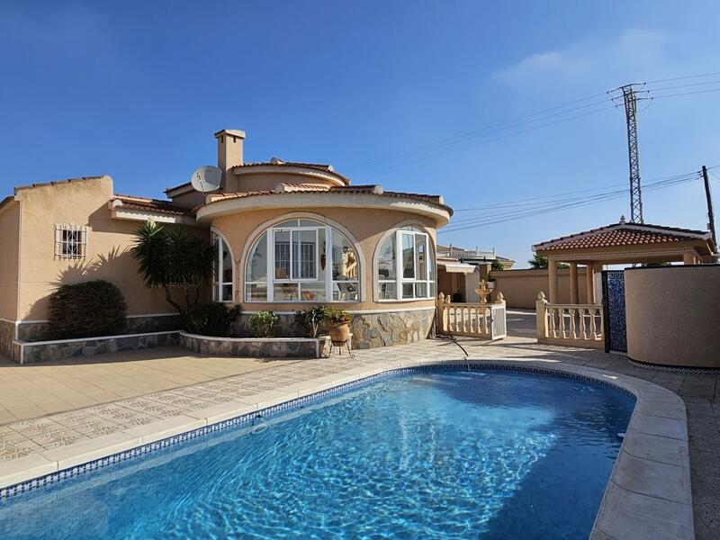 вилла продается в Rojales, Alicante