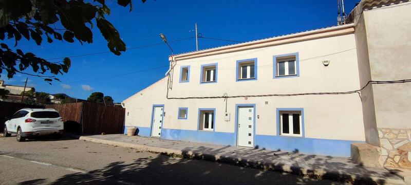 7 Schlafzimmer Landhaus zu verkaufen