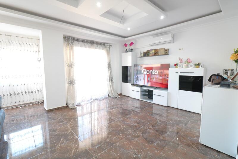 4 slaapkamer Appartement Te koop