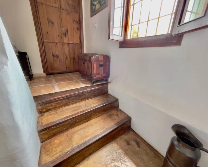 8 Schlafzimmer Stadthaus zu verkaufen