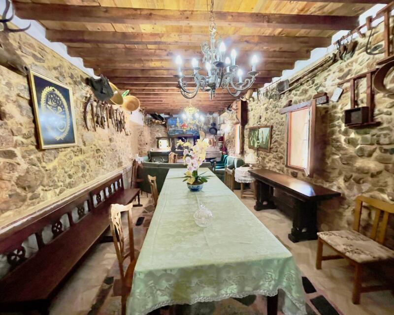8 Schlafzimmer Stadthaus zu verkaufen