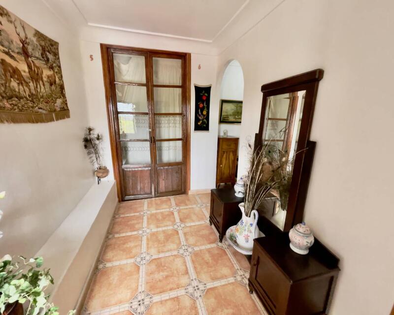 8 Schlafzimmer Stadthaus zu verkaufen