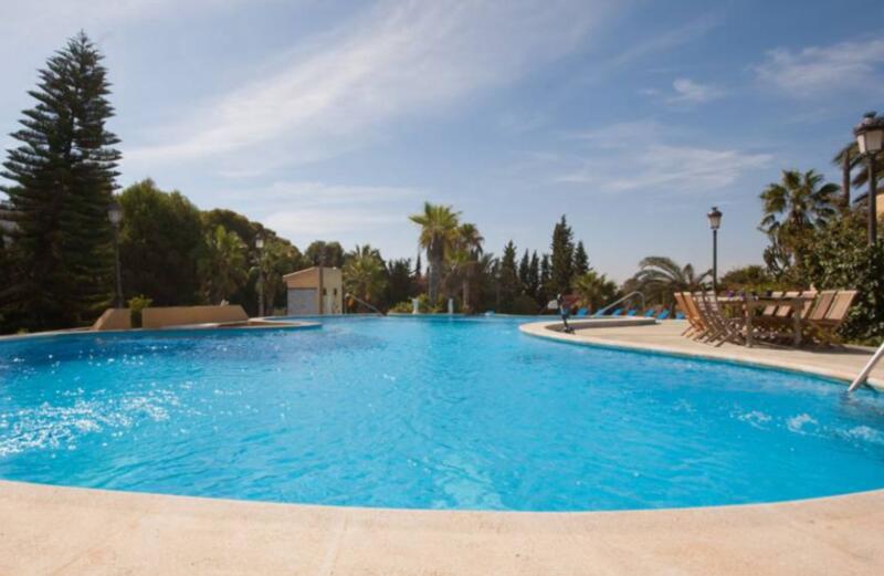 12 bedroom Villa for sale