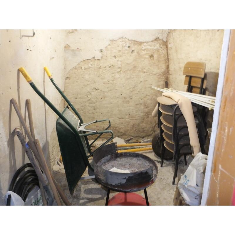 2 soverom Grottehuset til salgs