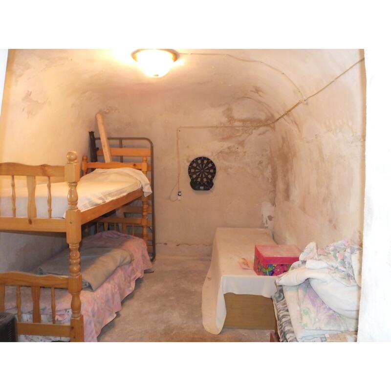 2 soverom Grottehuset til salgs