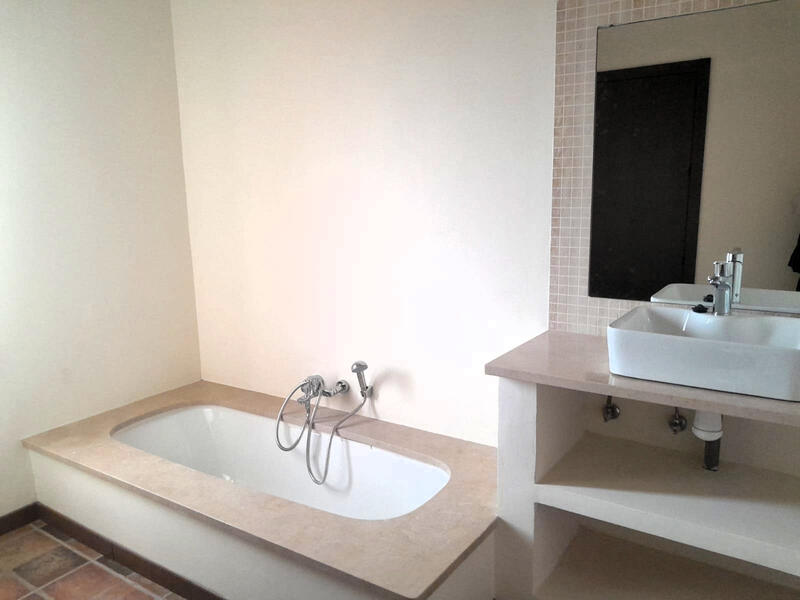 3 chambre Auberge à vendre