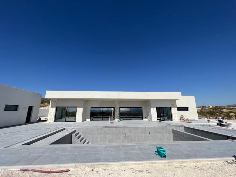 3 bedroom Villa for sale