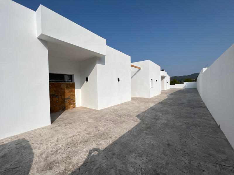 3 bedroom Villa for sale