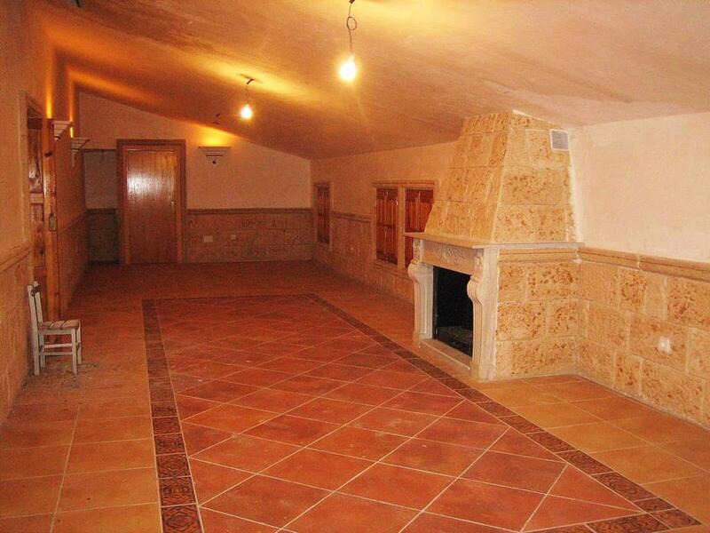 7 Cuarto Casa de Campo en venta