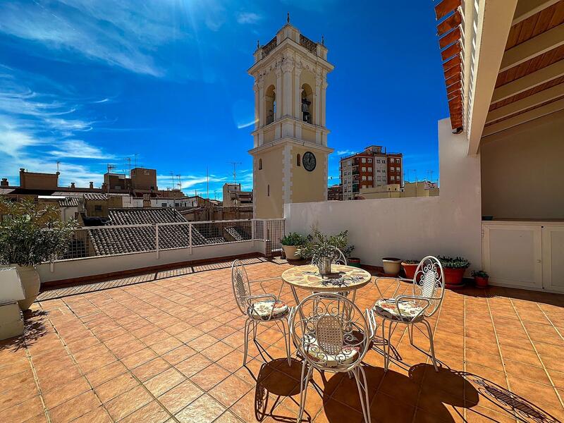 Radhus till salu i Almansa, Albacete