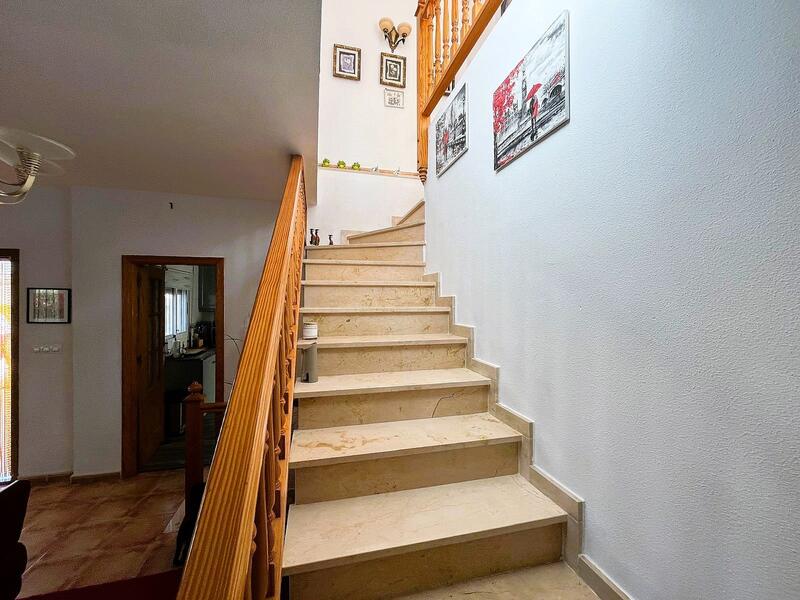 4 sovrum Villa till salu