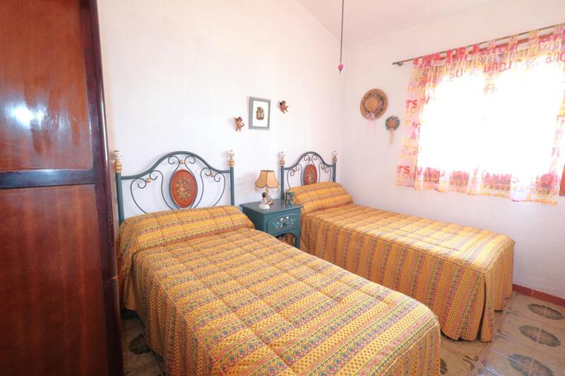 4 Schlafzimmer Stadthaus zu verkaufen