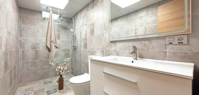 1 bedroom Commercial Property for sale