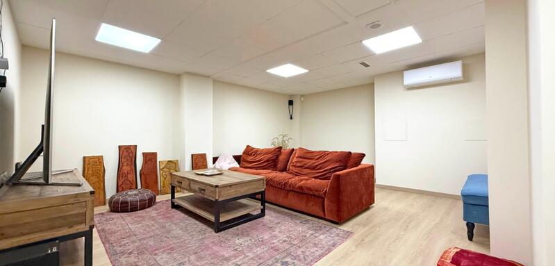1 bedroom Commercial Property for sale