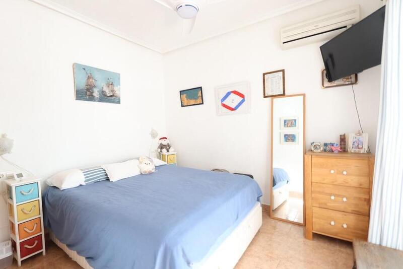 2 Cuarto Villa en venta