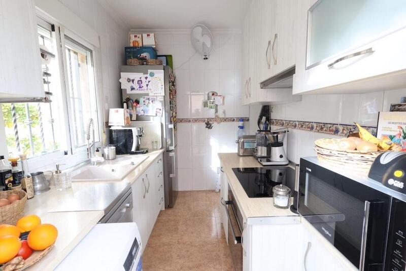 2 Cuarto Villa en venta