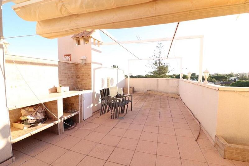 3 bedroom Apartment for sale