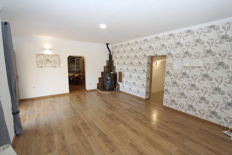 4 Cuarto Casa Cueva en venta