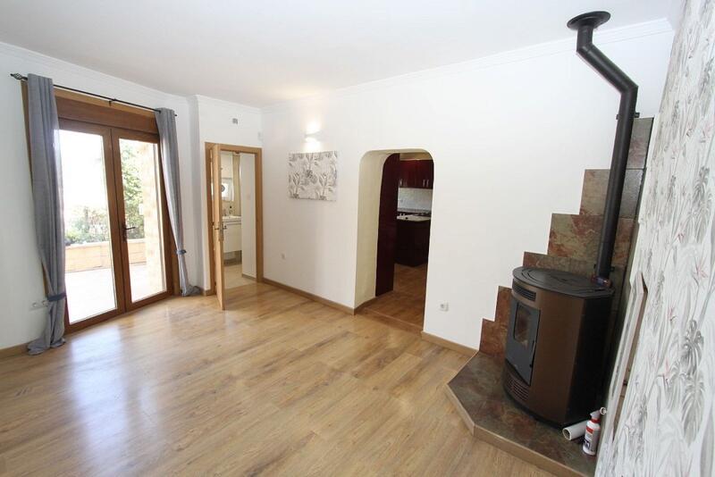 4 Cuarto Casa Cueva en venta