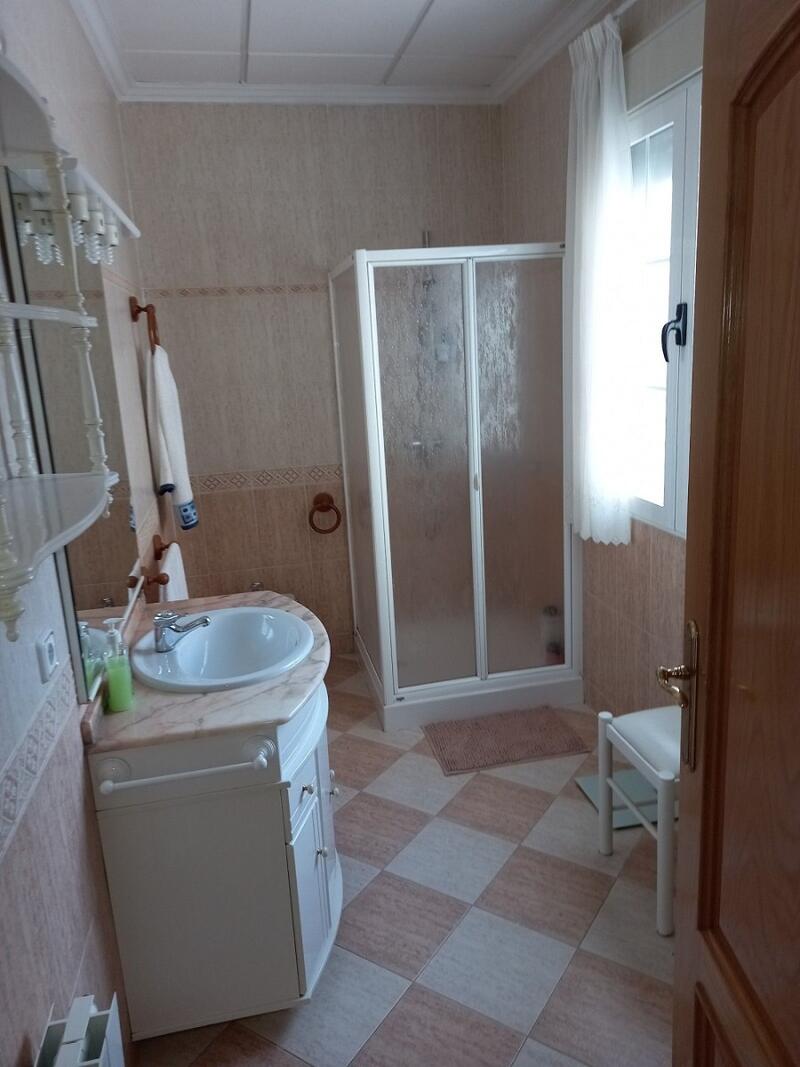 5 спальная комната вилла продается