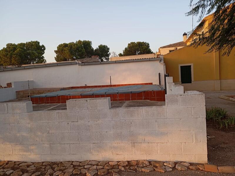 3 chambre Auberge à vendre